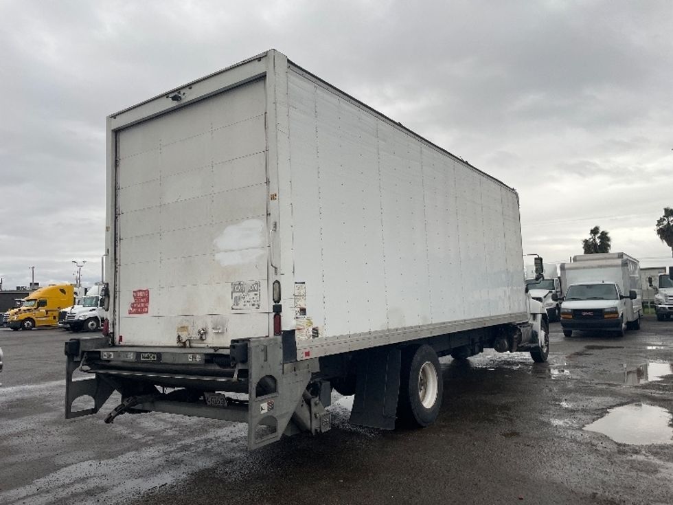 Medium Duty Box Truck-Light and Medium Duty Trucks-Hino-2018-268-Fresno-CA-259,100\n\t\tmiles-$ 37,750 - Image 11