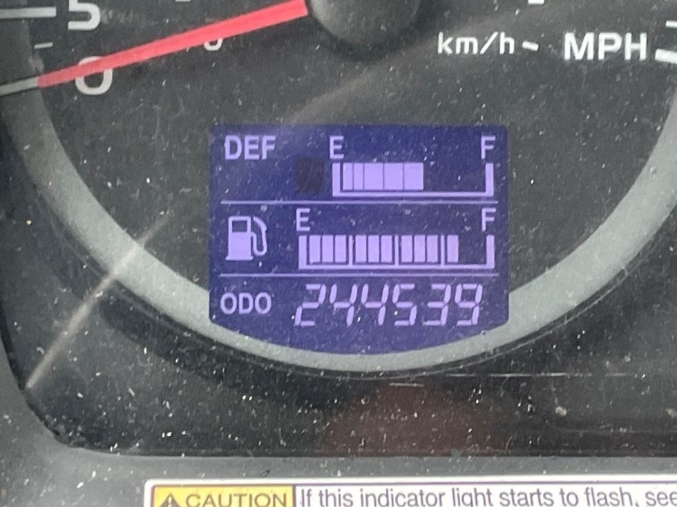 Medium Duty Box Truck-Light and Medium Duty Trucks-Hino-2018-268-Fresno-CA-259,100\n\t\tmiles-$ 37,750 - Image 23