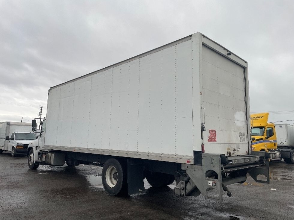 Medium Duty Box Truck-Light and Medium Duty Trucks-Hino-2018-268-Fresno-CA-259,100\n\t\tmiles-$ 37,750 - Image 5