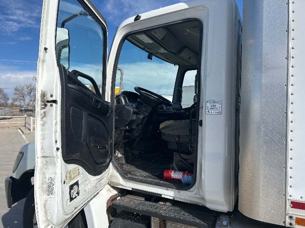 Medium Duty Box Truck-Light and Medium Duty Trucks-Hino-2018-268-Greeley-CO-162,297\n\t\tmiles-$ 49,750 - Image 16