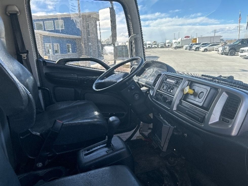 Medium Duty Box Truck-Light and Medium Duty Trucks-Hino-2018-268-Greeley-CO-162,297\n\t\tmiles-$ 49,750 - Image 22