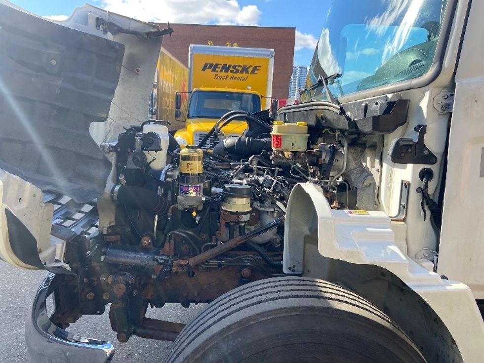 Medium Duty Box Truck-Light and Medium Duty Trucks-Hino-2018-268-Mississauga-ON-278,352\n\t\tkm-$ 61,000 - Image 24