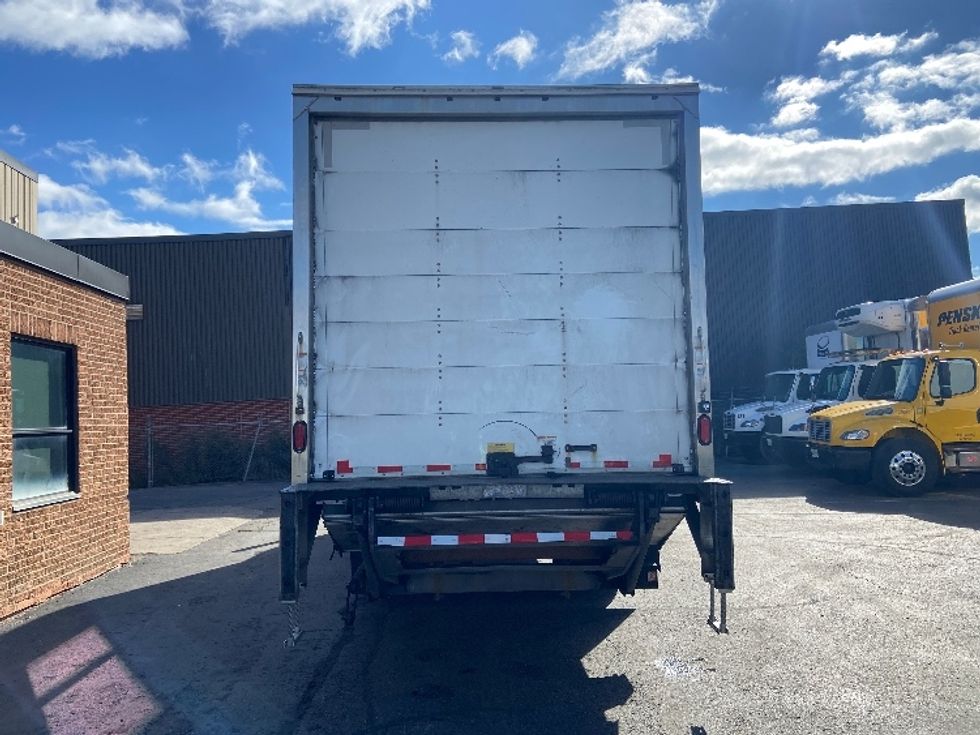 Medium Duty Box Truck-Light and Medium Duty Trucks-Hino-2018-268-Mississauga-ON-278,352\n\t\tkm-$ 61,000 - Image 7