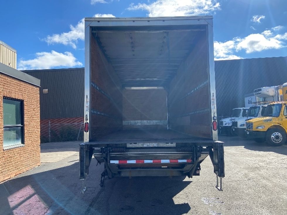 Medium Duty Box Truck-Light and Medium Duty Trucks-Hino-2018-268-Mississauga-ON-278,352\n\t\tkm-$ 61,000 - Image 8