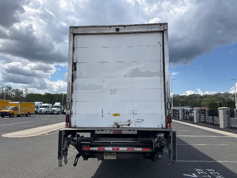 Medium Duty Box Truck-Light and Medium Duty Trucks-Hino-2018-268-Monmouth Junction-NJ-165,559\n\t\tmiles-$ 50,250 - Image 7