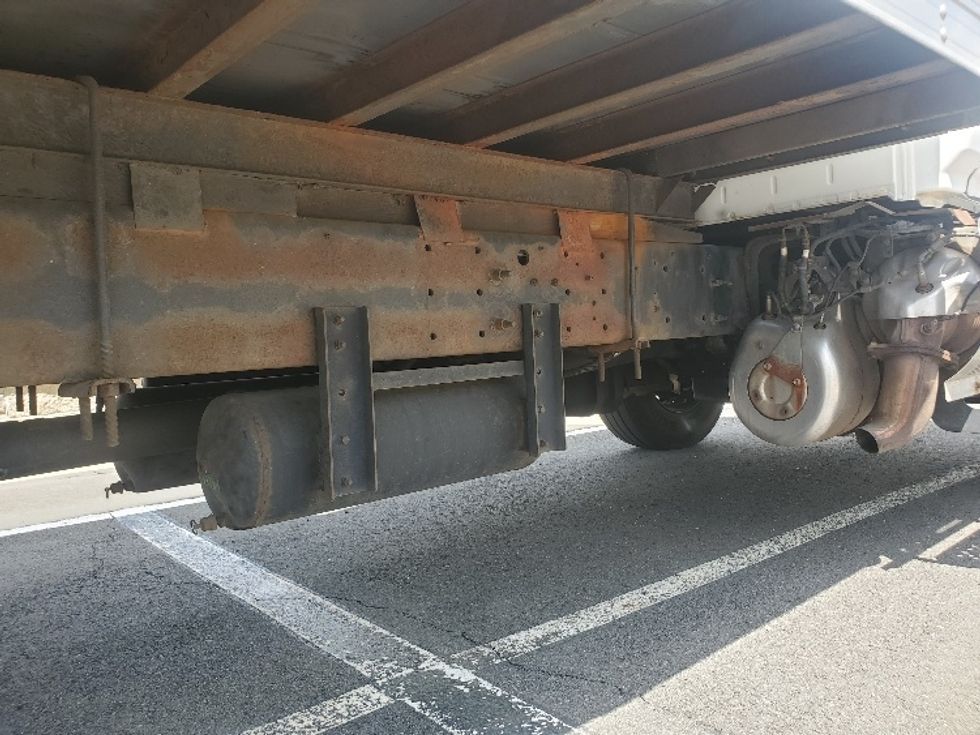 Medium Duty Box Truck-Light and Medium Duty Trucks-Hino-2018-268-Monmouth Junction-NJ-255,495\n\t\tmiles-$ 37,250 - Image 13