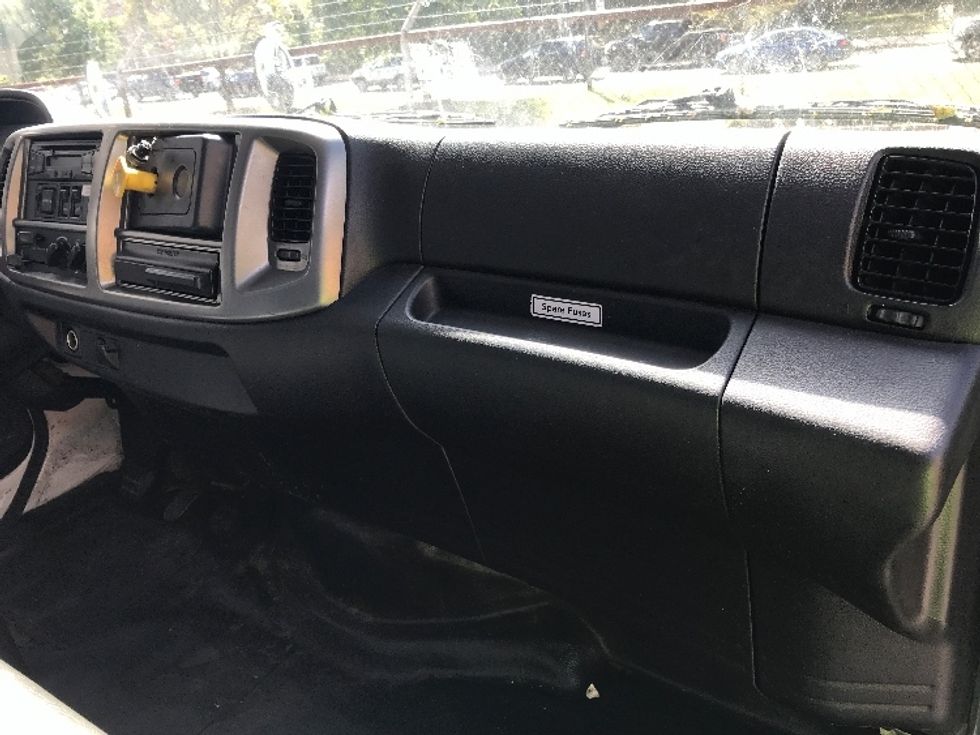 Medium Duty Box Truck-Light and Medium Duty Trucks-Hino-2018-268-Newport News-VA-108,654\n\t\tmiles-$ 56,250 - Image 20