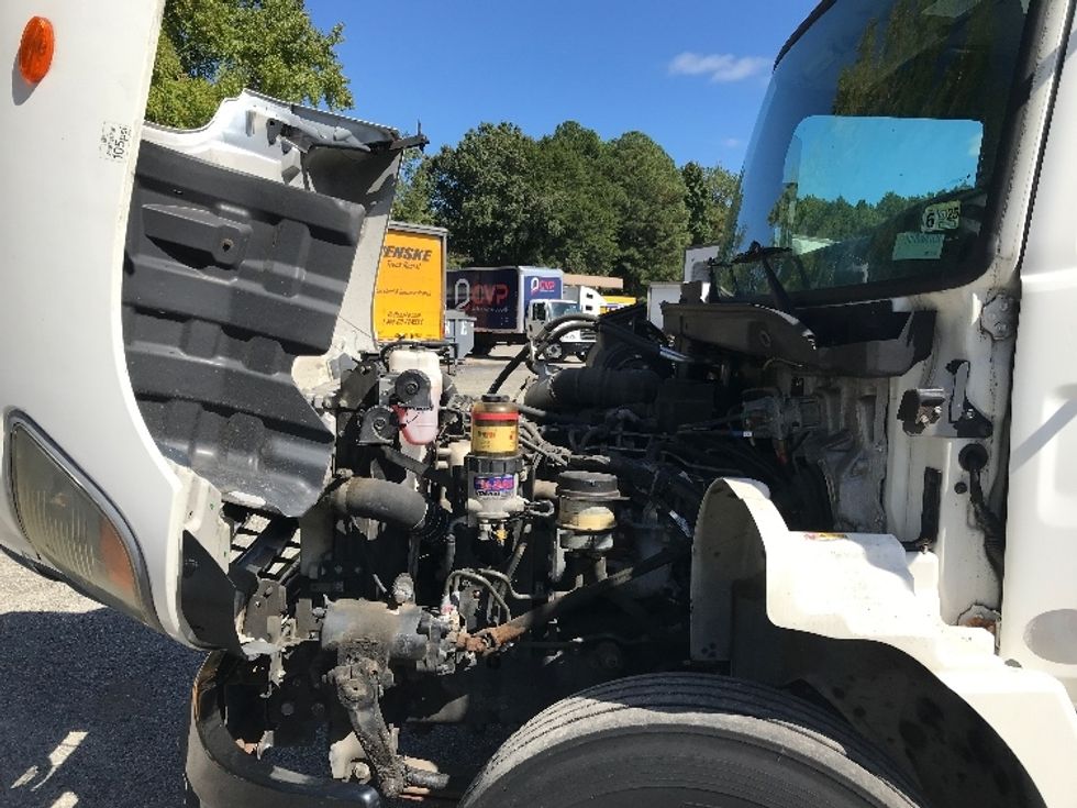 Medium Duty Box Truck-Light and Medium Duty Trucks-Hino-2018-268-Newport News-VA-108,654\n\t\tmiles-$ 56,250 - Image 23