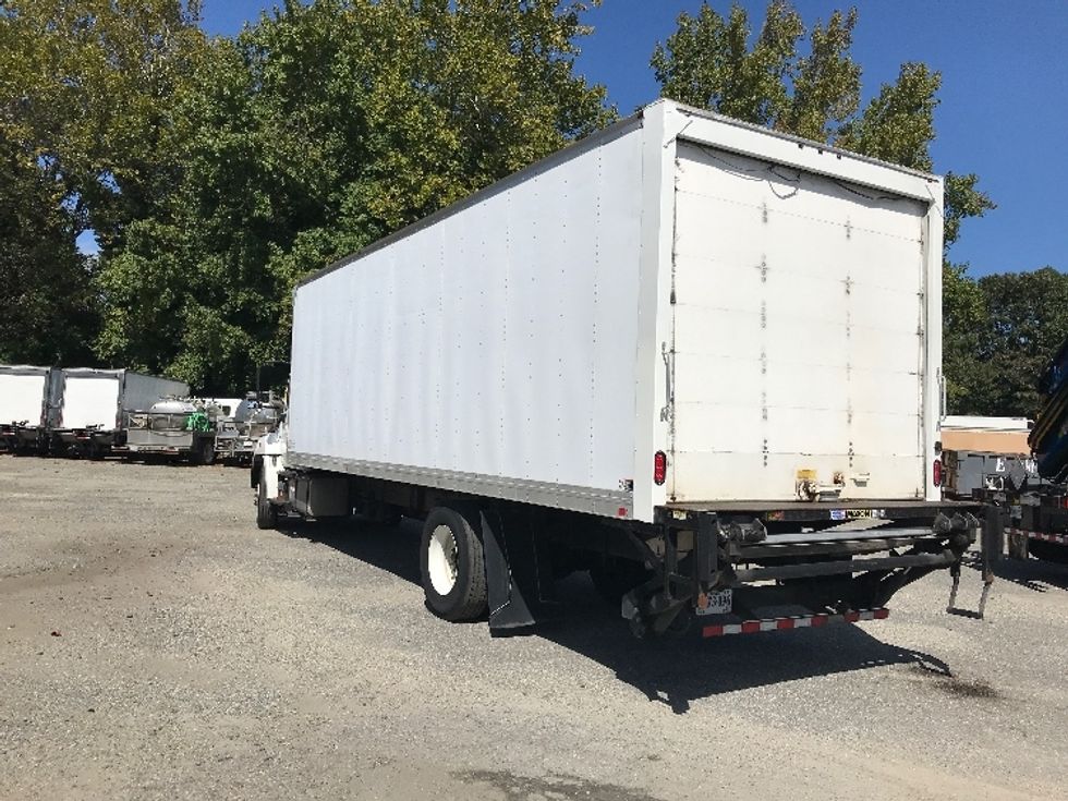 Medium Duty Box Truck-Light and Medium Duty Trucks-Hino-2018-268-Newport News-VA-108,654\n\t\tmiles-$ 56,250 - Image 6