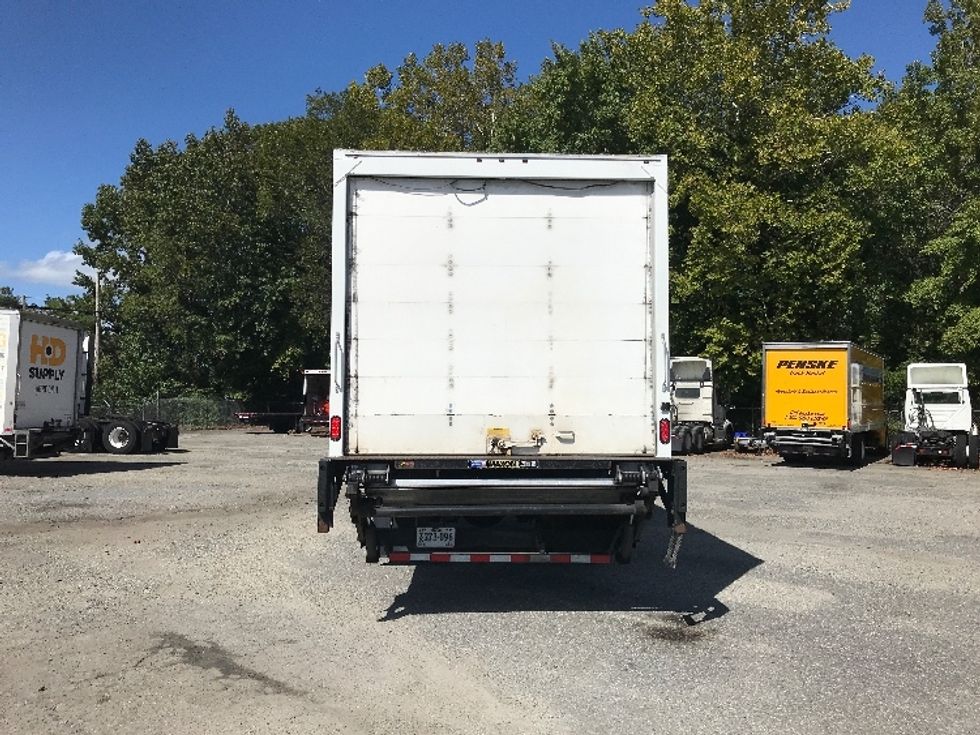 Medium Duty Box Truck-Light and Medium Duty Trucks-Hino-2018-268-Newport News-VA-108,654\n\t\tmiles-$ 56,250 - Image 7