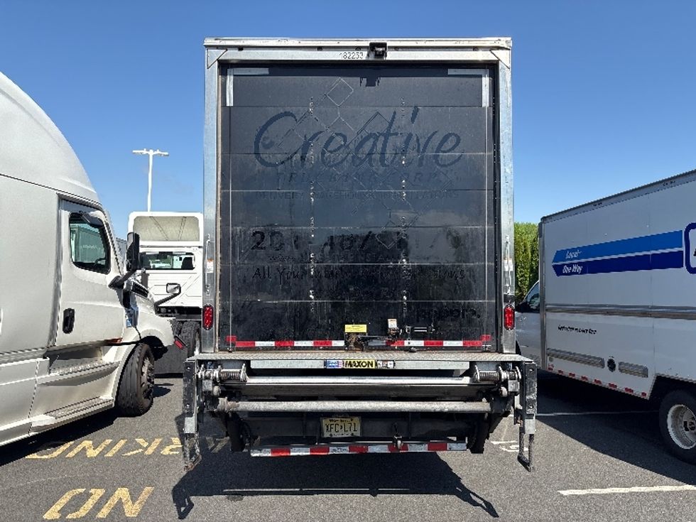 Medium Duty Box Truck-Light and Medium Duty Trucks-Hino-2018-268-North Bergen-NJ-50,843\n\t\tmiles-$ 56,750 - Image 5