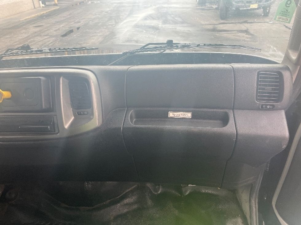 Medium Duty Box Truck-Light and Medium Duty Trucks-Hino-2018-268-North Bergen-NJ-55,025\n\t\tmiles-$ 54,750 - Image 21