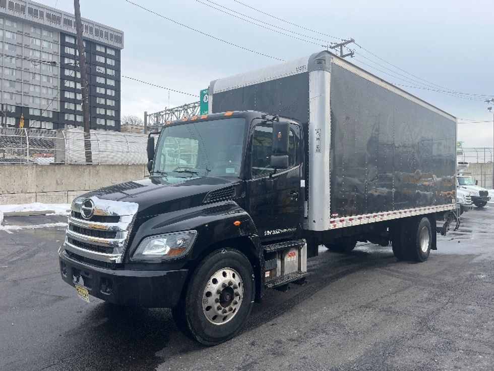 Medium Duty Box Truck-Light and Medium Duty Trucks-Hino-2018-268-North Bergen-NJ-55,025\n\t\tmiles-$ 54,750 - Image 3