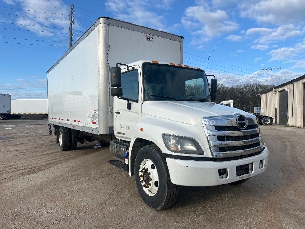 Medium Duty Box Truck-Light and Medium Duty Trucks-Hino-2018-268-North Fond Du Lac-WI-377,495\n\t\tmiles-$ 13,250 - Image 1