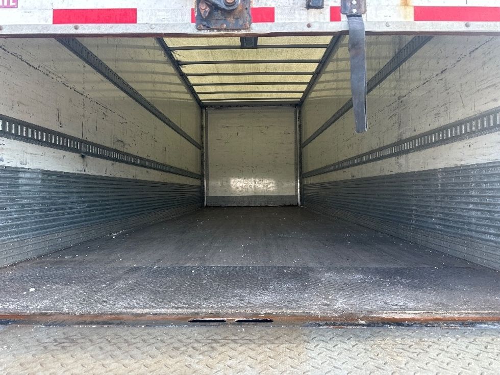Medium Duty Box Truck-Light and Medium Duty Trucks-Hino-2018-268-North Fond Du Lac-WI-377,495\n\t\tmiles-$ 13,250 - Image 8
