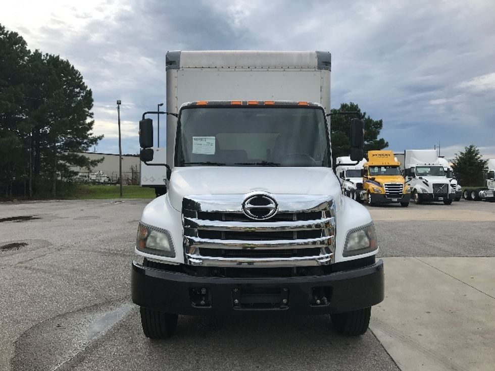 Medium Duty Box Truck-Light and Medium Duty Trucks-Hino-2018-268-Pell City-AL-156,902\n\t\tmiles-$ 55,000 - Image 2