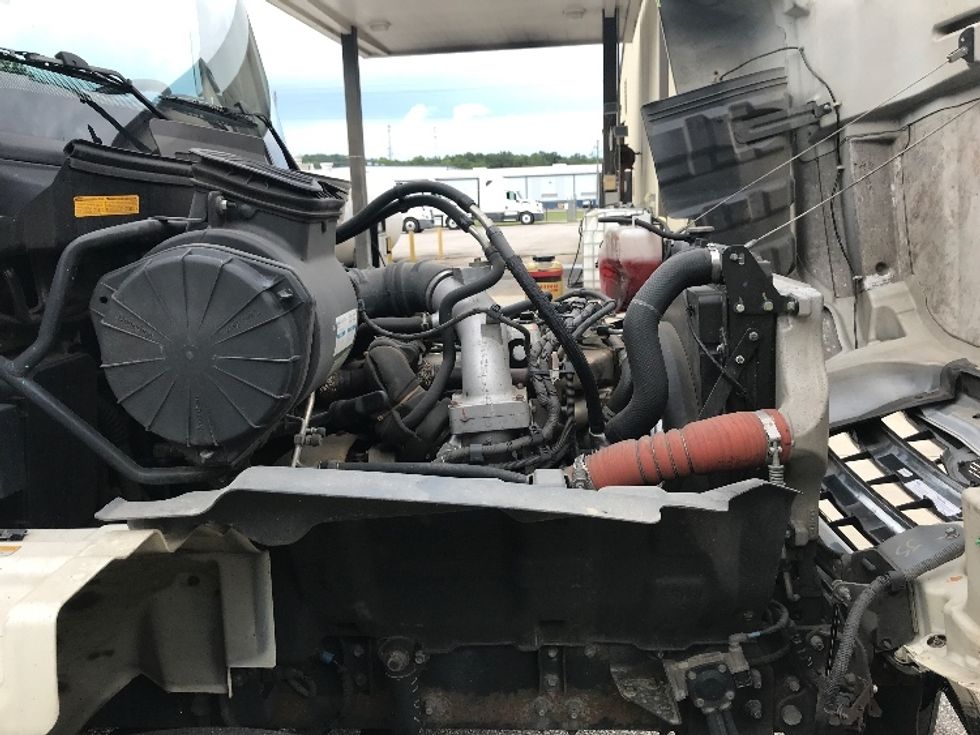 Medium Duty Box Truck-Light and Medium Duty Trucks-Hino-2018-268-Pell City-AL-156,902\n\t\tmiles-$ 55,000 - Image 23