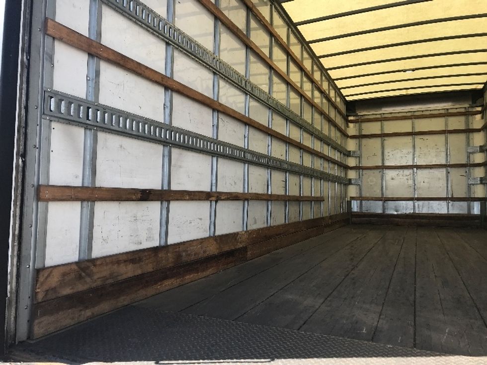 Medium Duty Box Truck-Light and Medium Duty Trucks-Hino-2018-268-Phoenix-AZ-173,099\n\t\tmiles-$ 50,000 - Image 11