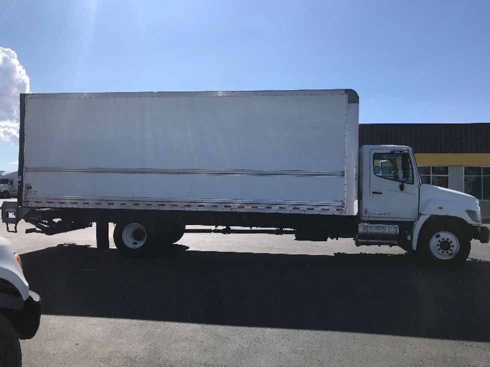 Medium Duty Box Truck-Light and Medium Duty Trucks-Hino-2018-268-Phoenix-AZ-173,099\n\t\tmiles-$ 50,000 - Image 15