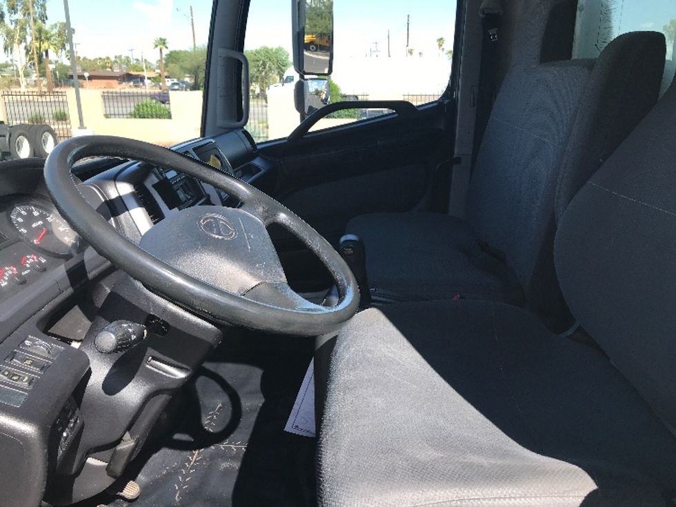 Medium Duty Box Truck-Light and Medium Duty Trucks-Hino-2018-268-Phoenix-AZ-173,099\n\t\tmiles-$ 50,000 - Image 19