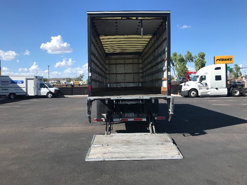 Medium Duty Box Truck-Light and Medium Duty Trucks-Hino-2018-268-Phoenix-AZ-173,099\n\t\tmiles-$ 50,000 - Image 9