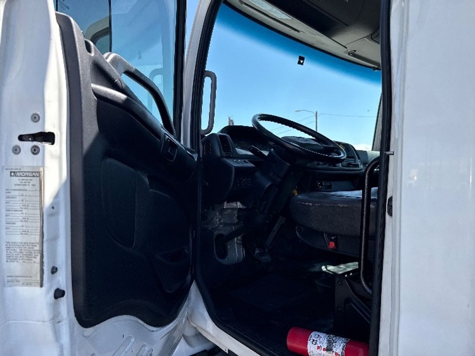 Medium Duty Box Truck-Light and Medium Duty Trucks-Hino-2018-268-Phoenix-AZ-244,779\n\t\tmiles-$ 35,250 - Image 15