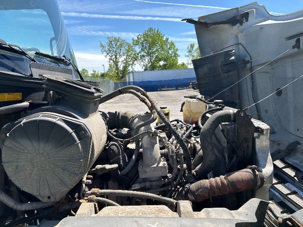 Medium Duty Box Truck-Light and Medium Duty Trucks-Hino-2018-268-Rochester-NY-243,851\n\t\tmiles-$ 30,750 - Image 22