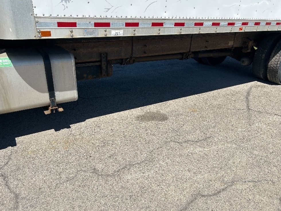 Medium Duty Box Truck-Light and Medium Duty Trucks-Hino-2018-268-Rochester-NY-243,851\n\t\tmiles-$ 30,750 - Image 5