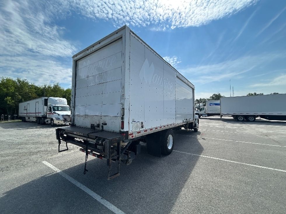 Medium Duty Box Truck-Light and Medium Duty Trucks-Hino-2018-268-Sandston-VA-344,388\n\t\tmiles-$ 27,500 - Image 13