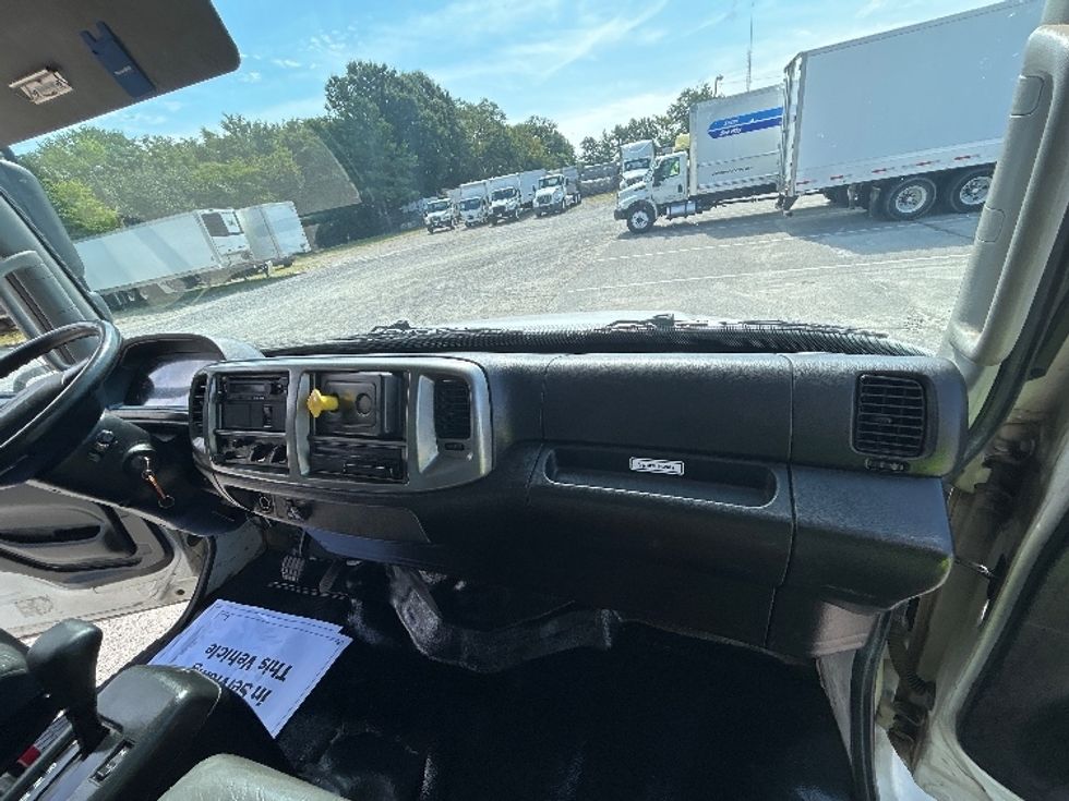 Medium Duty Box Truck-Light and Medium Duty Trucks-Hino-2018-268-Sandston-VA-344,388\n\t\tmiles-$ 27,500 - Image 21
