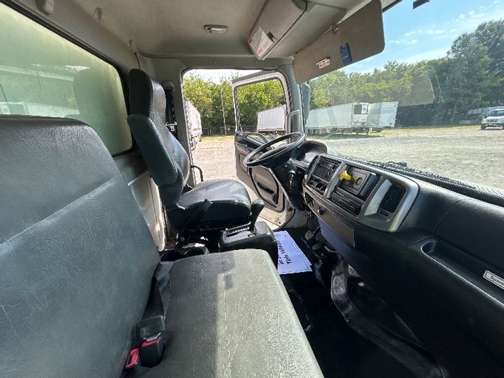 Medium Duty Box Truck-Light and Medium Duty Trucks-Hino-2018-268-Sandston-VA-344,388\n\t\tmiles-$ 27,500 - Image 22