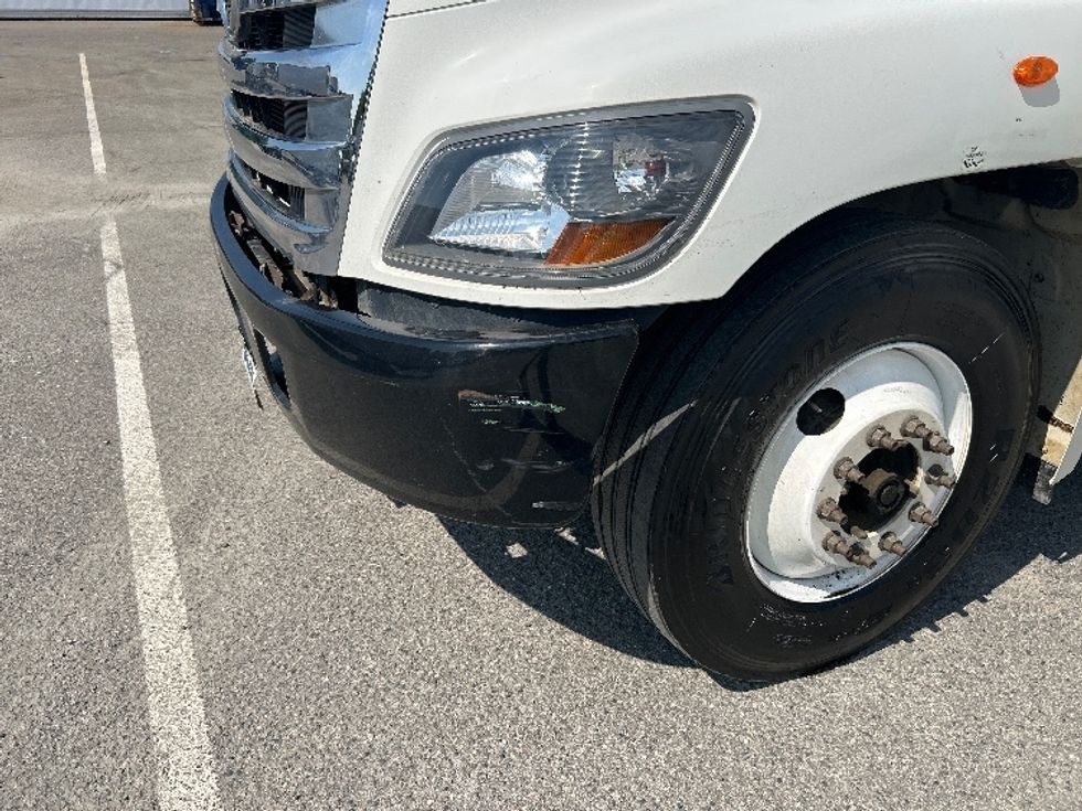 Medium Duty Box Truck-Light and Medium Duty Trucks-Hino-2018-268-Sandston-VA-344,388\n\t\tmiles-$ 27,500 - Image 31
