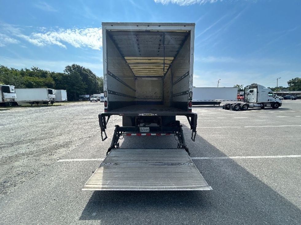 Medium Duty Box Truck-Light and Medium Duty Trucks-Hino-2018-268-Sandston-VA-344,388\n\t\tmiles-$ 27,500 - Image 9