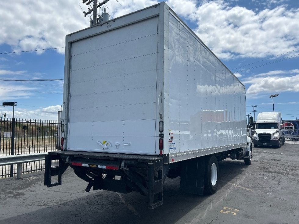 Medium Duty Box Truck-Light and Medium Duty Trucks-Hino-2018-268-Torrance-CA-148,043\n\t\tmiles-$ 53,500 - Image 13