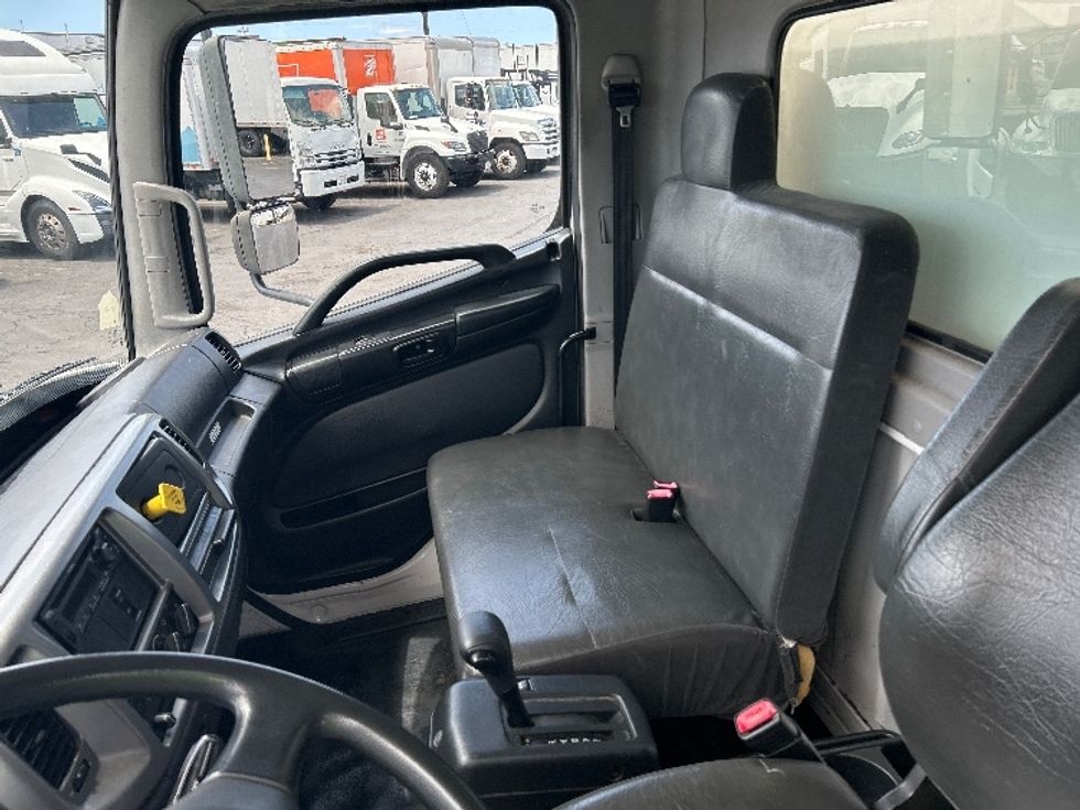Medium Duty Box Truck-Light and Medium Duty Trucks-Hino-2018-268-Torrance-CA-148,043\n\t\tmiles-$ 53,500 - Image 19