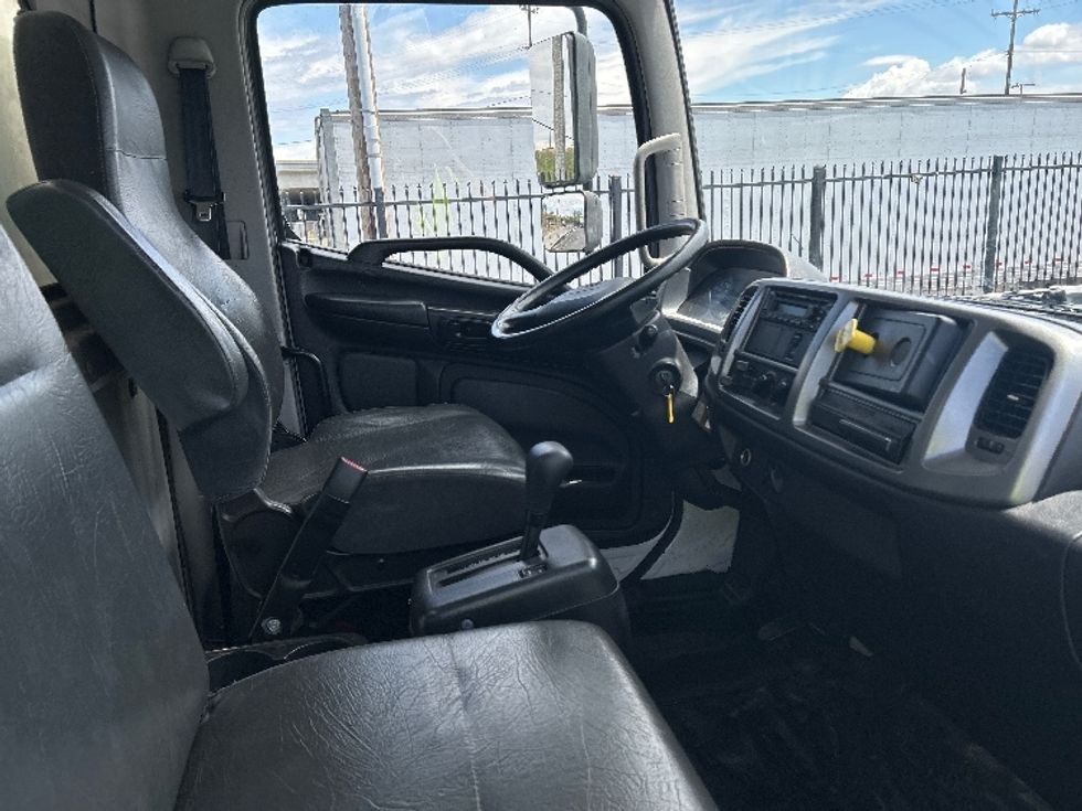 Medium Duty Box Truck-Light and Medium Duty Trucks-Hino-2018-268-Torrance-CA-148,043\n\t\tmiles-$ 53,500 - Image 22