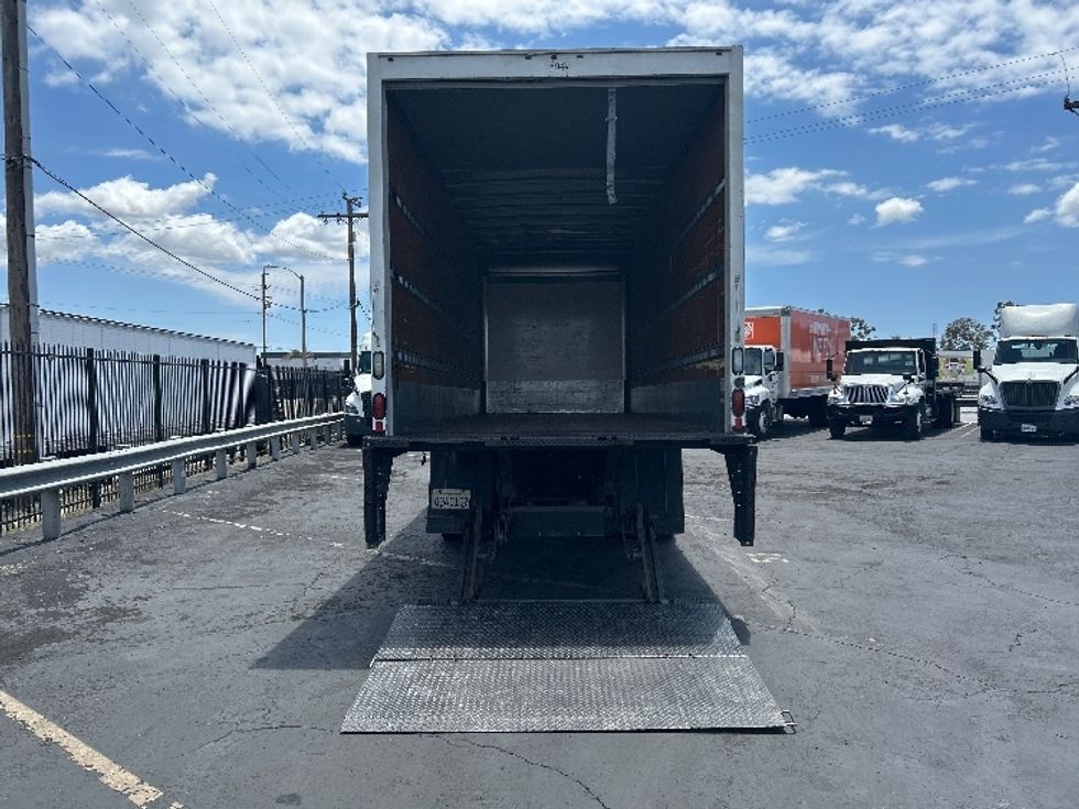 Medium Duty Box Truck-Light and Medium Duty Trucks-Hino-2018-268-Torrance-CA-148,043\n\t\tmiles-$ 53,500 - Image 9