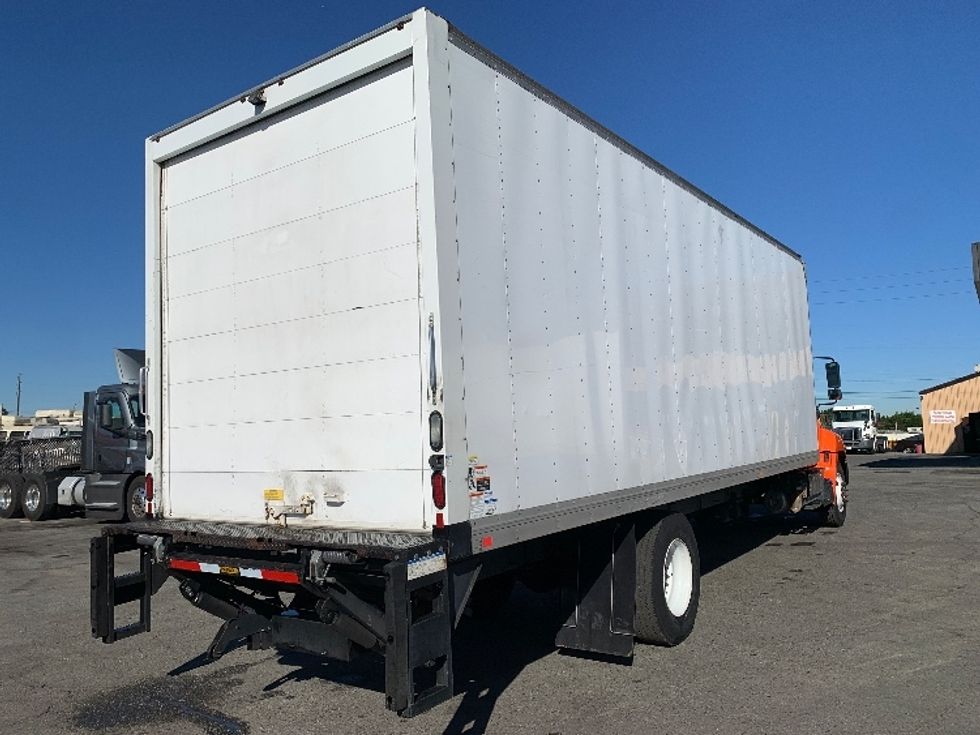 Medium Duty Box Truck-Light and Medium Duty Trucks-Hino-2018-268-Torrance-CA-183,904\n\t\tmiles-$ 48,500 - Image 13