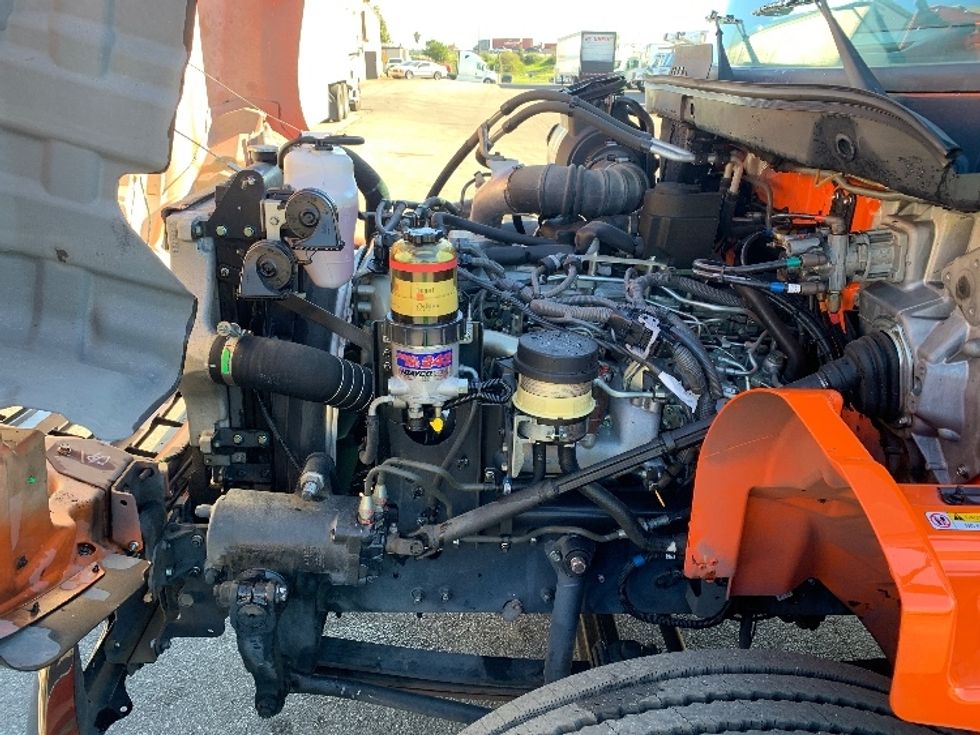 Medium Duty Box Truck-Light and Medium Duty Trucks-Hino-2018-268-Torrance-CA-183,904\n\t\tmiles-$ 48,500 - Image 24