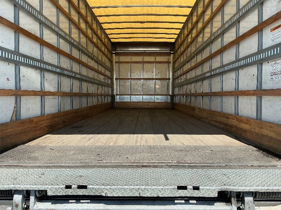 Medium Duty Box Truck-Light and Medium Duty Trucks-Hino-2018-268-Torrance-CA-212,893\n\t\tmiles-$ 49,500 - Image 10