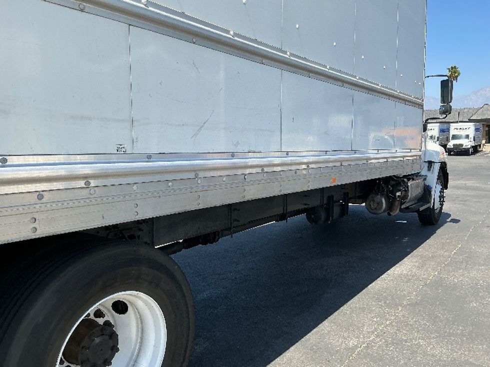 Medium Duty Box Truck-Light and Medium Duty Trucks-Hino-2018-268-Torrance-CA-212,893\n\t\tmiles-$ 49,500 - Image 14