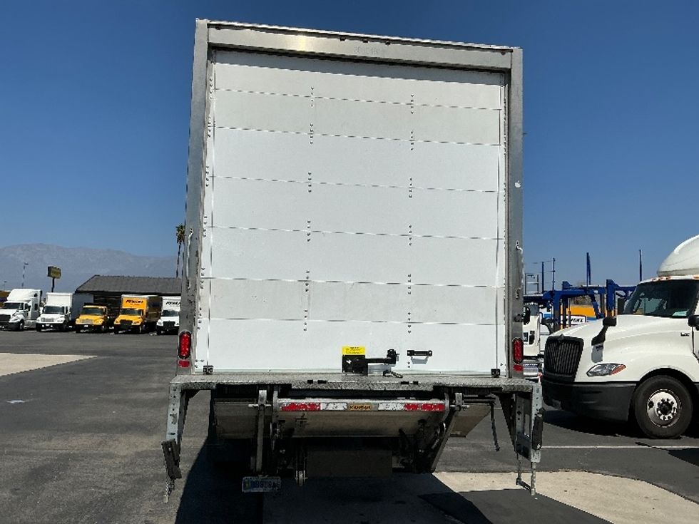 Medium Duty Box Truck-Light and Medium Duty Trucks-Hino-2018-268-Torrance-CA-212,893\n\t\tmiles-$ 49,500 - Image 7