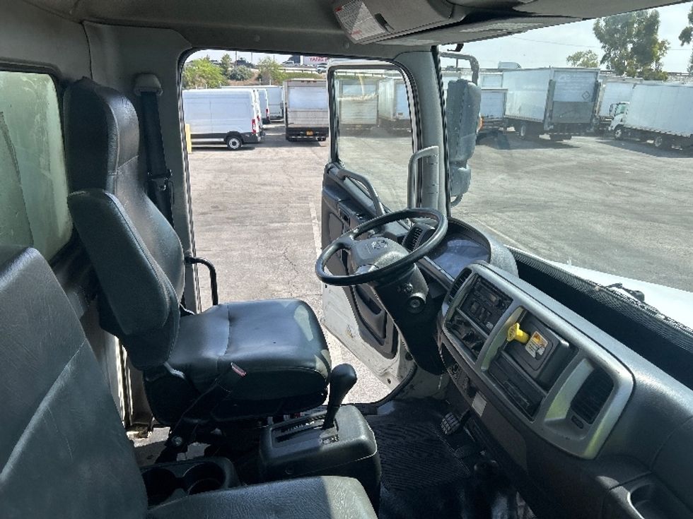 Medium Duty Box Truck-Light and Medium Duty Trucks-Hino-2018-268-Torrance-CA-232,527\n\t\tmiles-$ 46,500 - Image 22