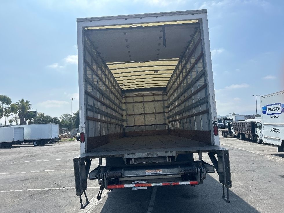 Medium Duty Box Truck-Light and Medium Duty Trucks-Hino-2018-268-Torrance-CA-232,527\n\t\tmiles-$ 46,500 - Image 8
