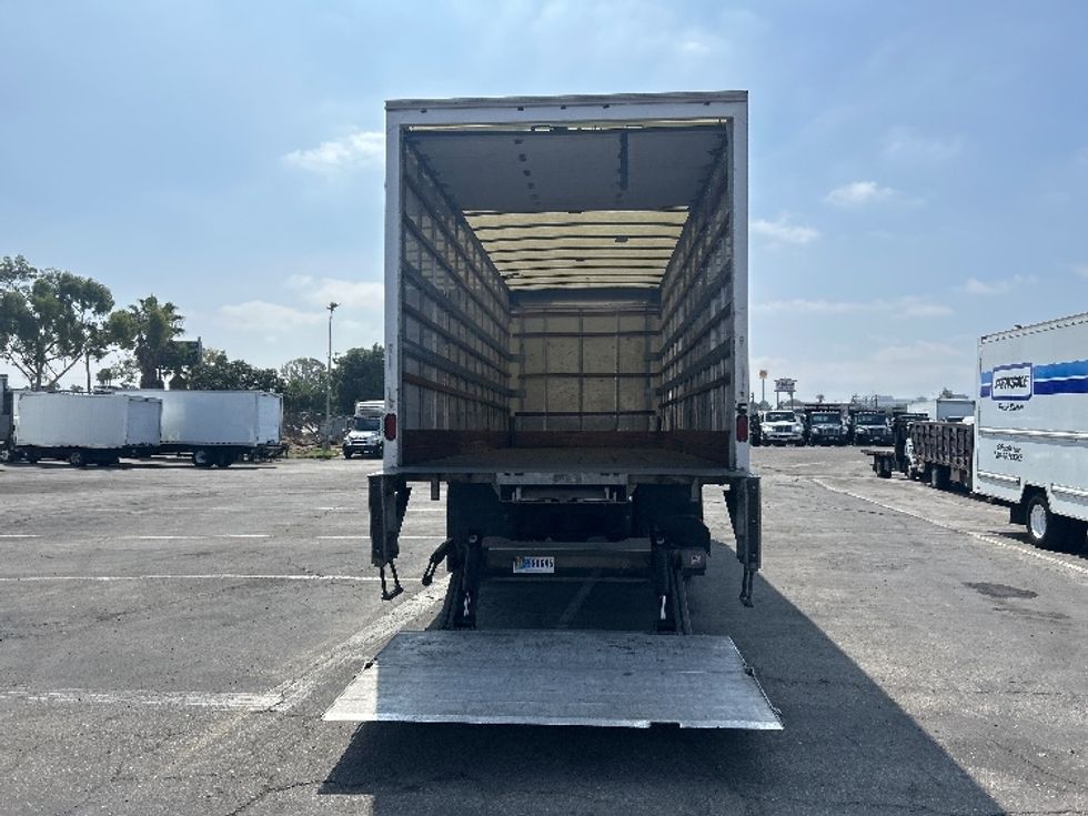 Medium Duty Box Truck-Light and Medium Duty Trucks-Hino-2018-268-Torrance-CA-232,527\n\t\tmiles-$ 46,500 - Image 9