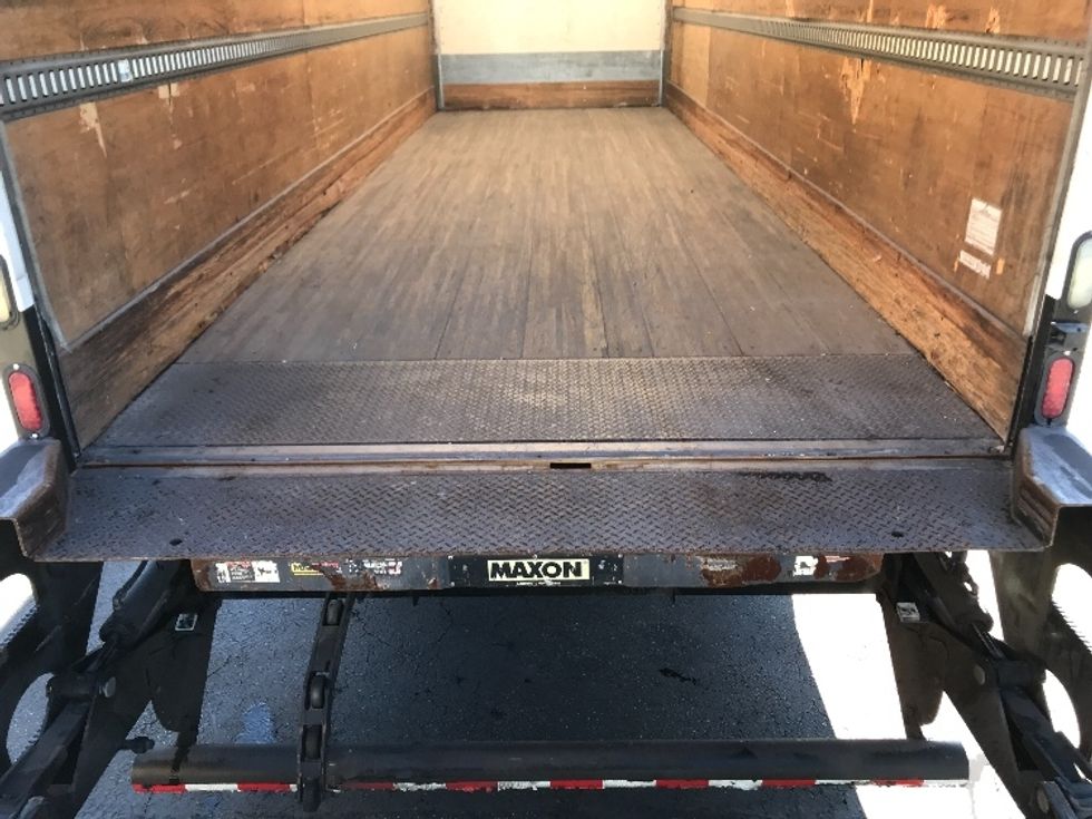 Medium Duty Box Truck-Light and Medium Duty Trucks-Hino-2018-268-Torrance-CA-260,855\n\t\tmiles-$ 37,500 - Image 10