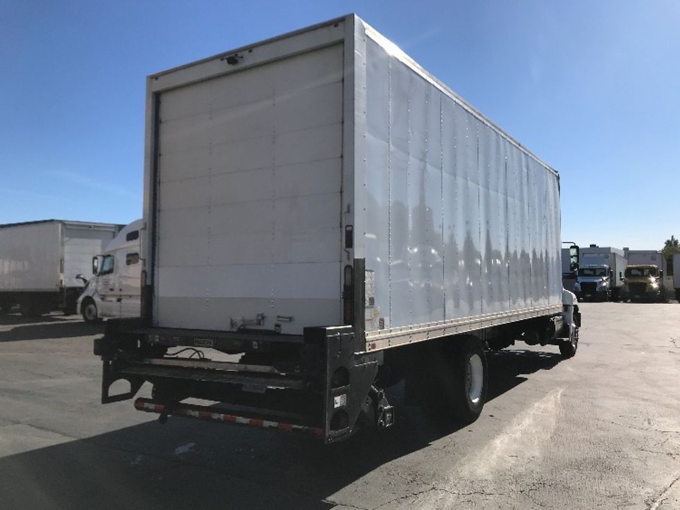 Medium Duty Box Truck-Light and Medium Duty Trucks-Hino-2018-268-Torrance-CA-260,855\n\t\tmiles-$ 37,500 - Image 13
