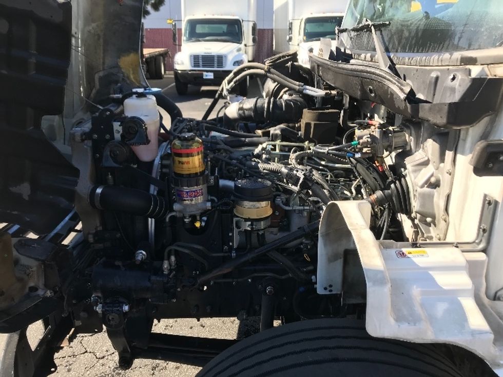 Medium Duty Box Truck-Light and Medium Duty Trucks-Hino-2018-268-Torrance-CA-260,855\n\t\tmiles-$ 37,500 - Image 24