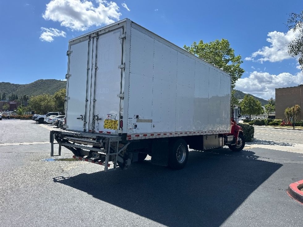 Medium Duty Box Truck-Light and Medium Duty Trucks-Hino-2018-268-Torrance-CA-286,904\n\t\tmiles-$ 33,250 - Image 13