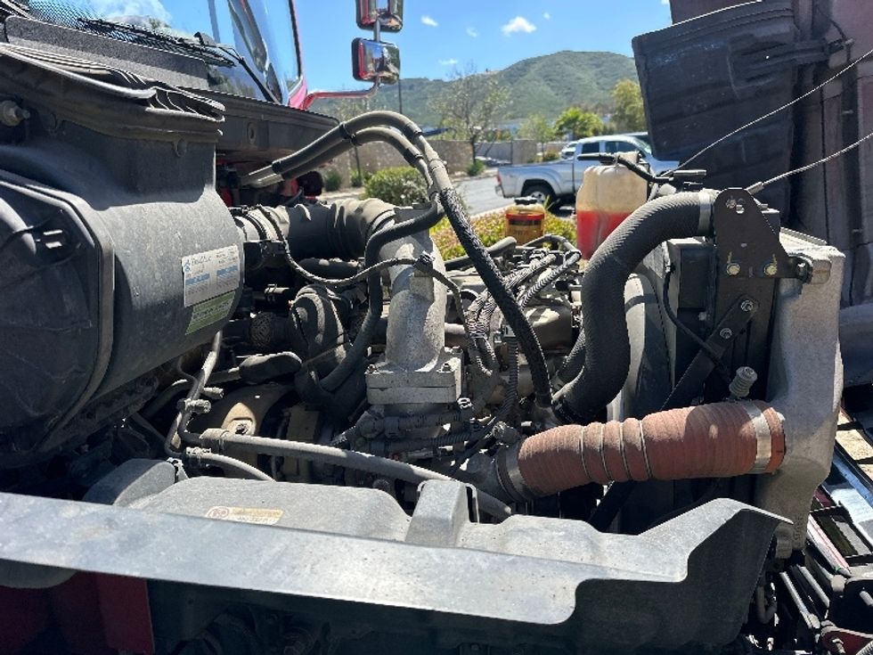 Medium Duty Box Truck-Light and Medium Duty Trucks-Hino-2018-268-Torrance-CA-286,904\n\t\tmiles-$ 33,250 - Image 23